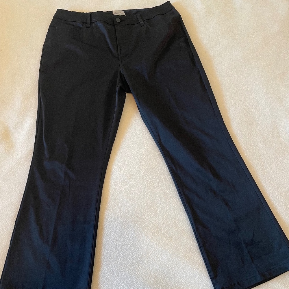 Chico's Black Slacks Chico's size 2 reg